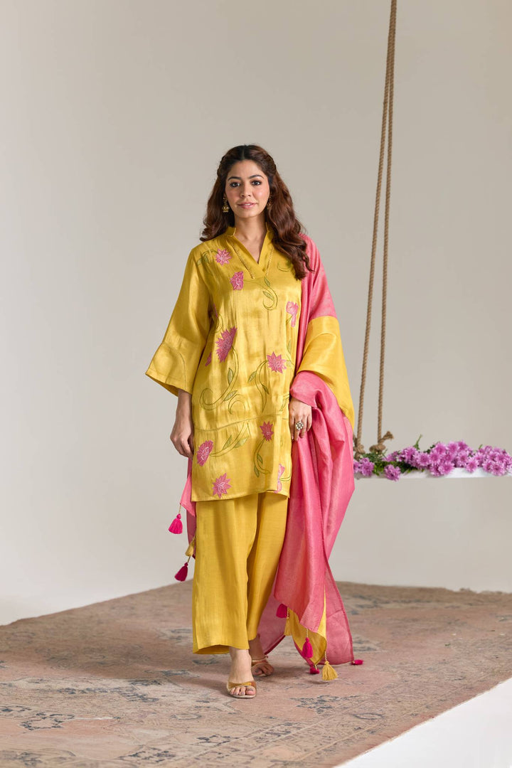 Fuschia Yellow Applique Embroidered Tissue Kurta Set with Panel Dupatta - Set of 3