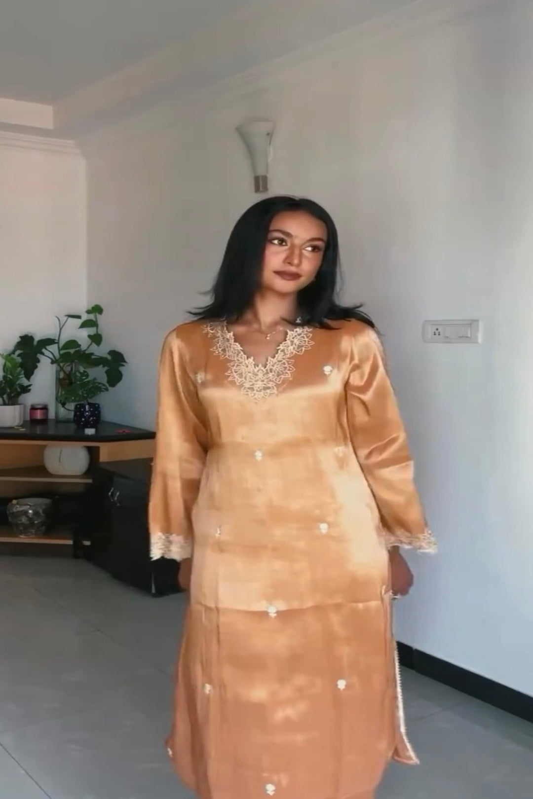 Amber Zari Kurta Set - Rida Tharanaa