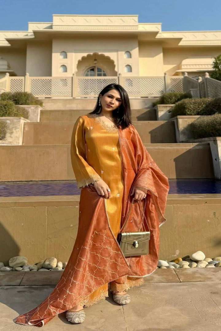 Amber Zari Kurta Set - Shikha Sharma