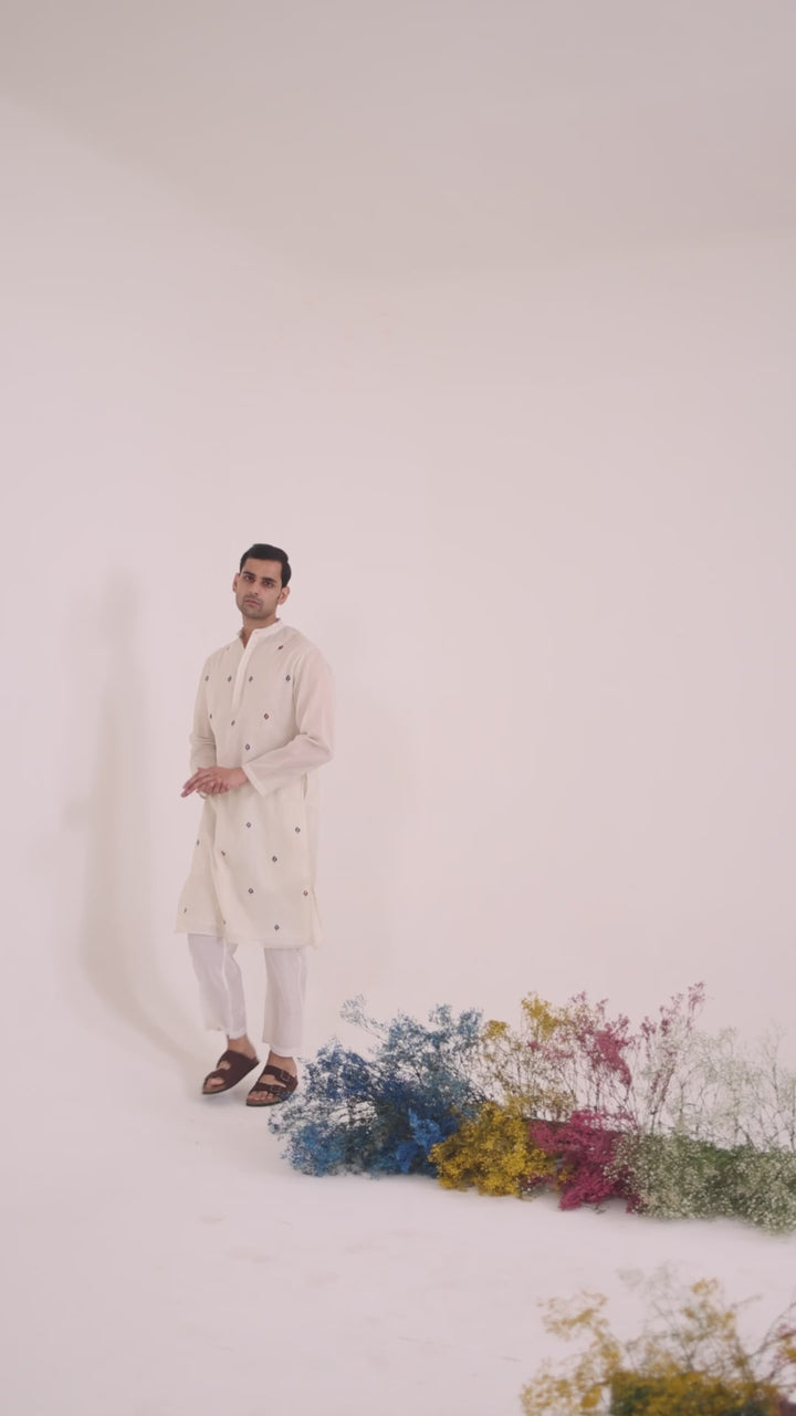 Ivory Buta Chanderi Stripe Kurta
