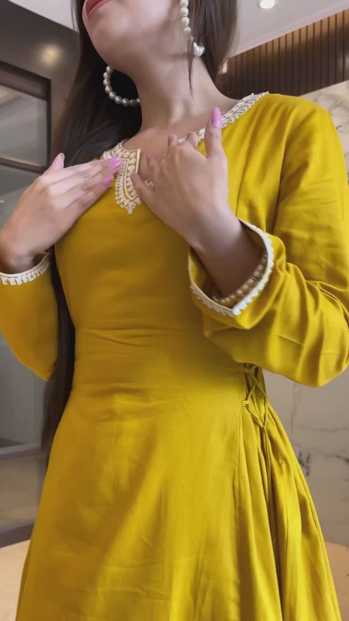 Gold Cashmere Kurta - Aashna Rai